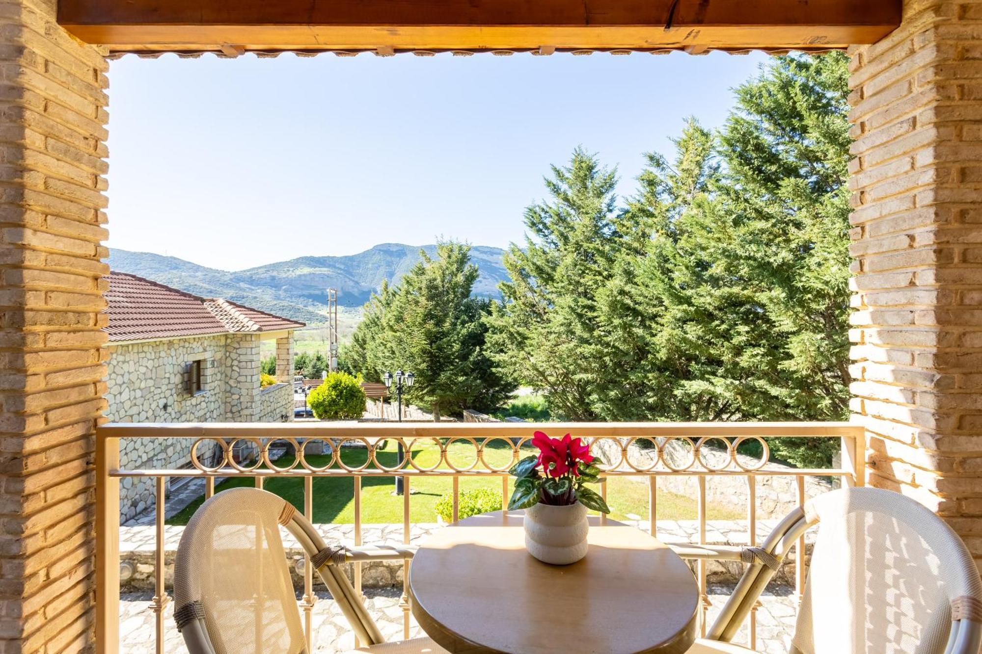 Pleiades Studios All Season Gems - Korinthos Stone Retreats Kalianoi エクステリア 写真